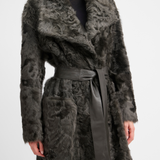 THE NÉRA COAT